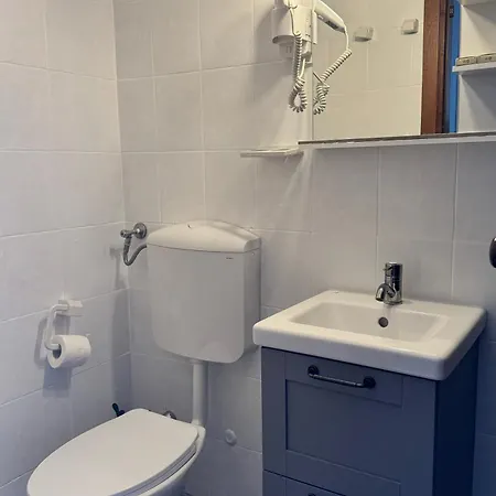 Romani Bed & Breakfast